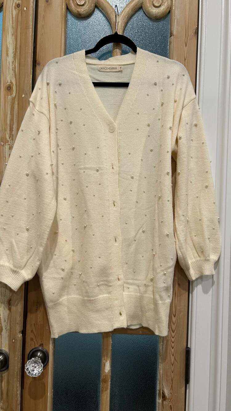 Grace & Emma Cardigan Size L/XL Cream Pearl Beaded V-Neck Button Front Knit